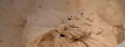 эклеры со сливочно-шоколадным кремом. Шаг 13