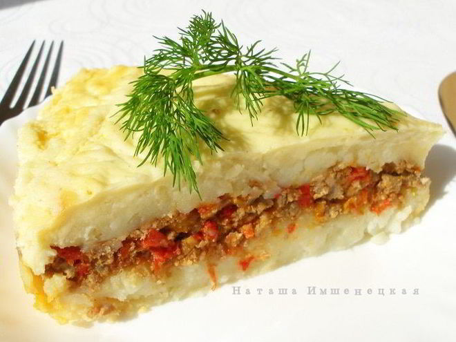 Рецепт картофельной запеканки с фаршем под соусом бешамель