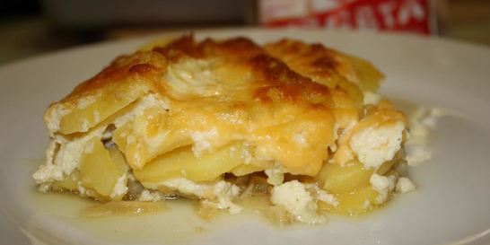 Картофельная запеканка с рыбой