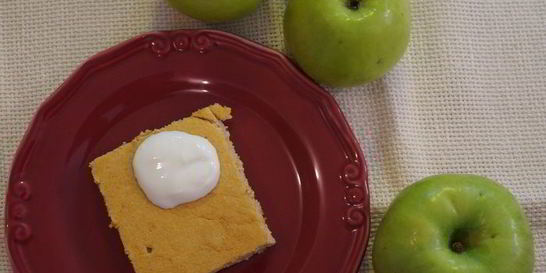 Нежная творожная запеканка с фруктами