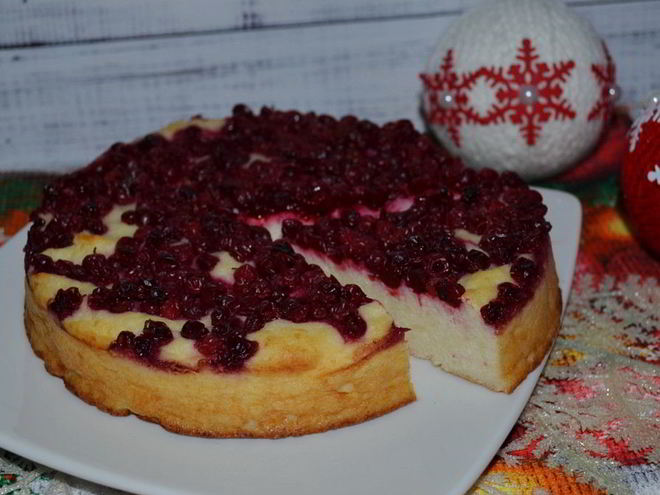 Рецепт творожной запеканки с брусникой