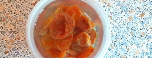 творожная запеканка с курагой и финиками. Шаг 3