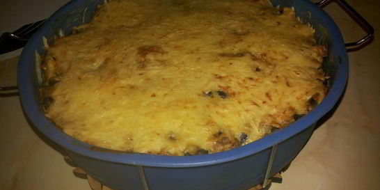 Запеканка из макарон и куриных сердечек