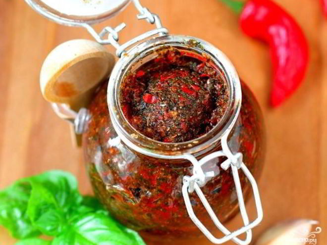 Рецепт аджики из острого перца на зиму