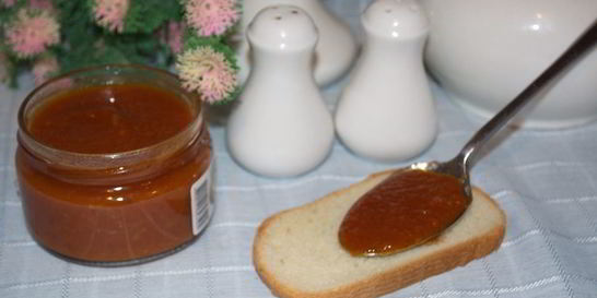 Аджика из помидоров без перца на зиму