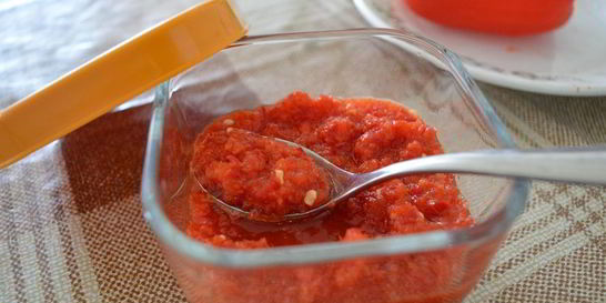 Аджика с хреном на зиму с варкой