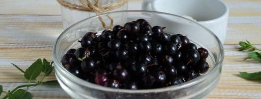 черная смородина в собственном соку на зиму. Шаг 4