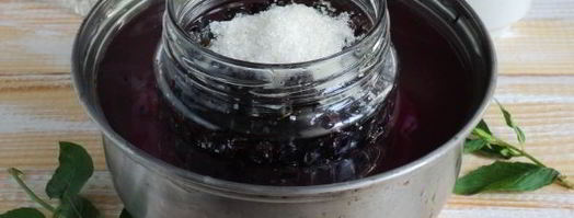 черная смородина в собственном соку на зиму. Шаг 9