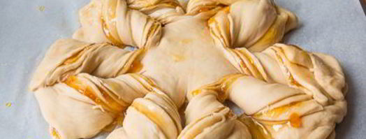 крученая булка с абрикосовым джемом. Шаг 21