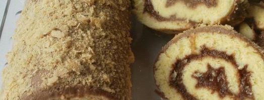 рулетик с шоколадно-банановым джемом. Шаг 4