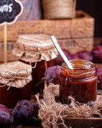 Сливовый джем-соус с горьким шоколадом