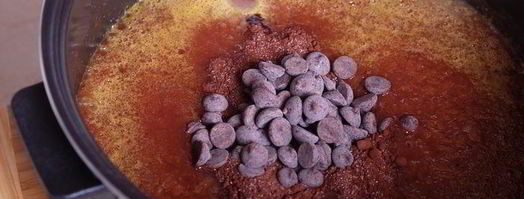 сливовый джем-соус с горьким шоколадом. Шаг 8