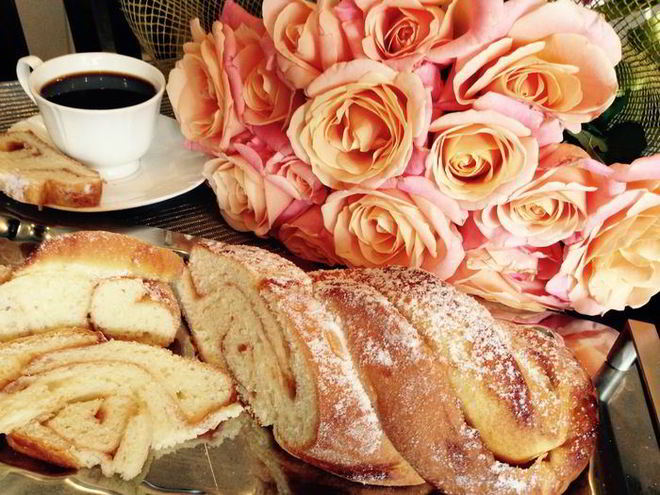 Рецепт творожной косы с джемом