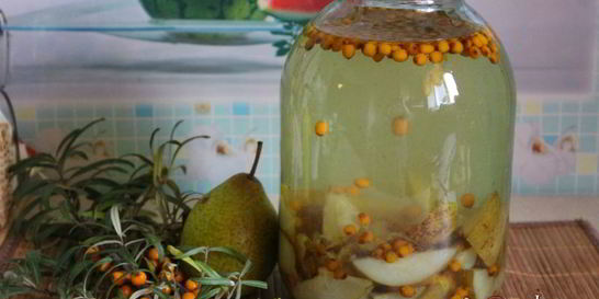 Компот из груш и облепихи на зиму