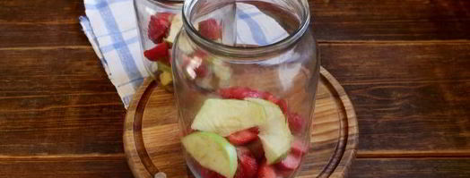 компот из клубники и яблок. Шаг 8