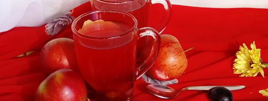 компот из свежих яблок, слив и клюквы. Шаг 7