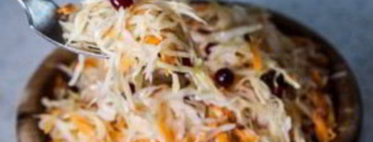 квашеная капуста с клюквой. Шаг 12