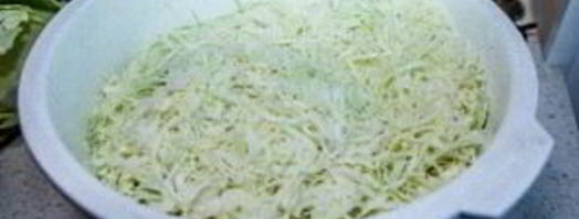 квашеная капуста с клюквой. Шаг 4