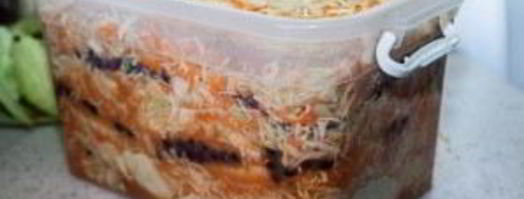 квашеная капуста с клюквой. Шаг 11