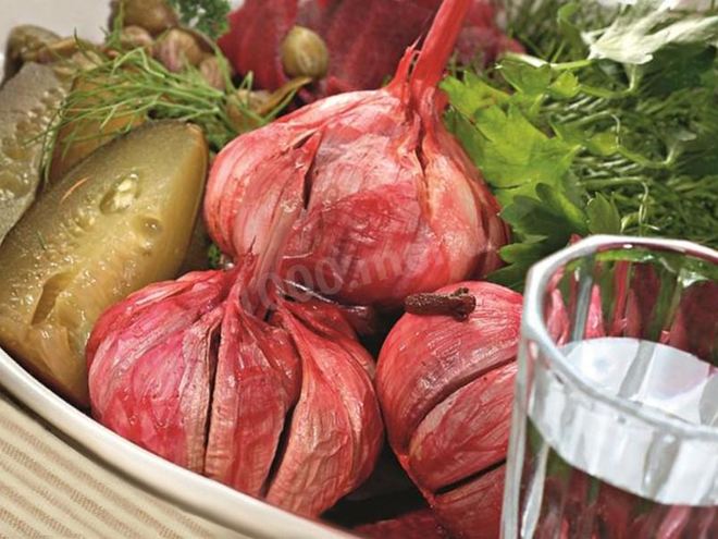 Рецепт чеснока маринованного со свеклой