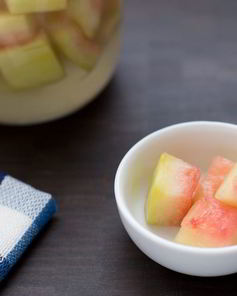 Маринованные арбузные корки