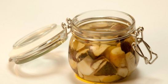 Маринованные белые грибы