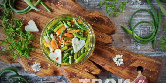 Маринованные чесночные стрелки