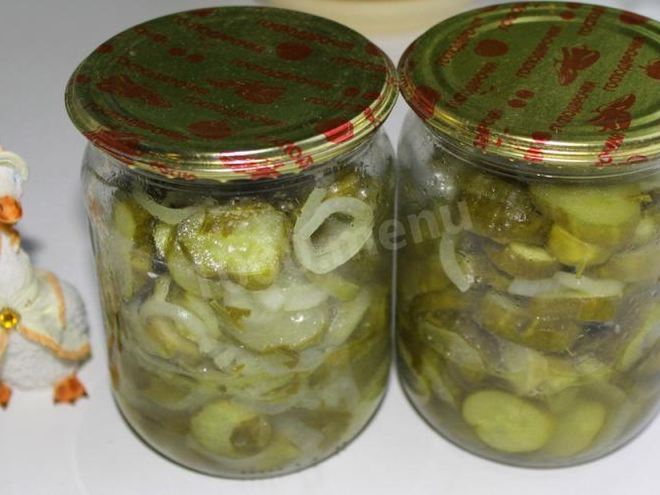 Рецепт маринованных огурцов с луком на зиму