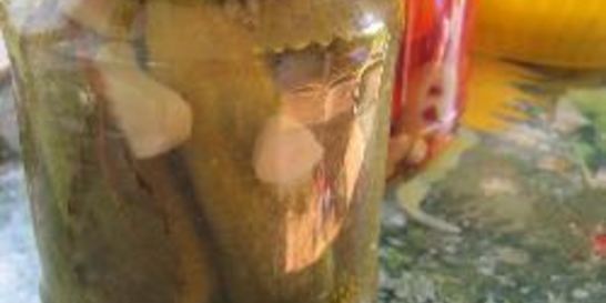 Огурцы маринованные