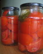 Помидоры маринованные дольками