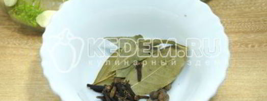 помидоры маринованные в литровых банках. Шаг 4