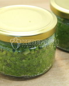 Паста из чесночных стрелок на зиму