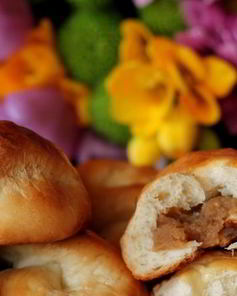 Булочки с повидлом в духовке