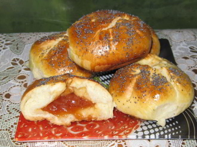 Рецепт булочек с повидлом