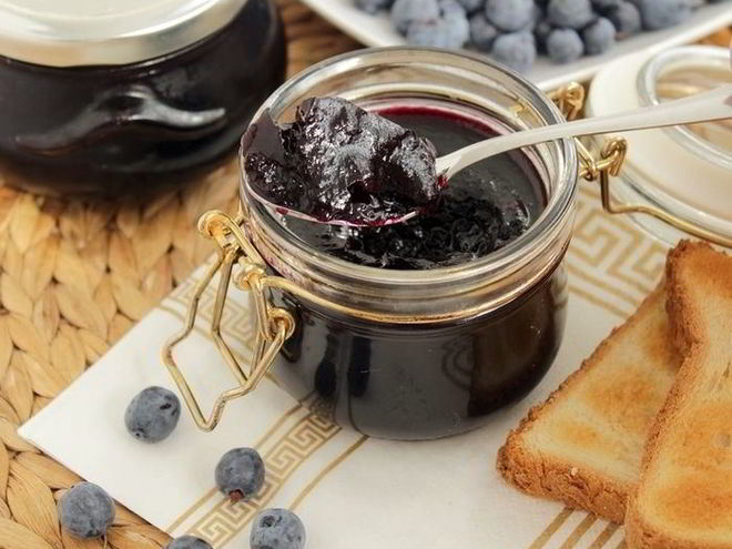 Рецепт повидла из голубики и яблок