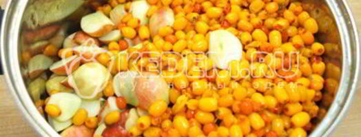 повидло из яблок с облепихой. Шаг 6