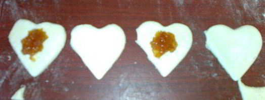 слоеные штучки с яблочным повидлом. Шаг 6