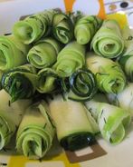 Быстрые малосольные кабачки