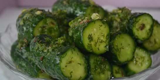 Малосольные огурцы сухого посола