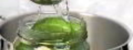 малосольные огурцы в банке. Шаг 3