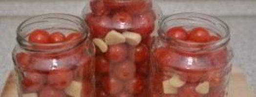 помидоры в собственном соку с чесноком. Шаг 4