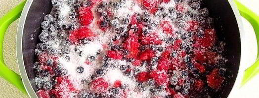 чернично-малиновое варенье. Шаг 5