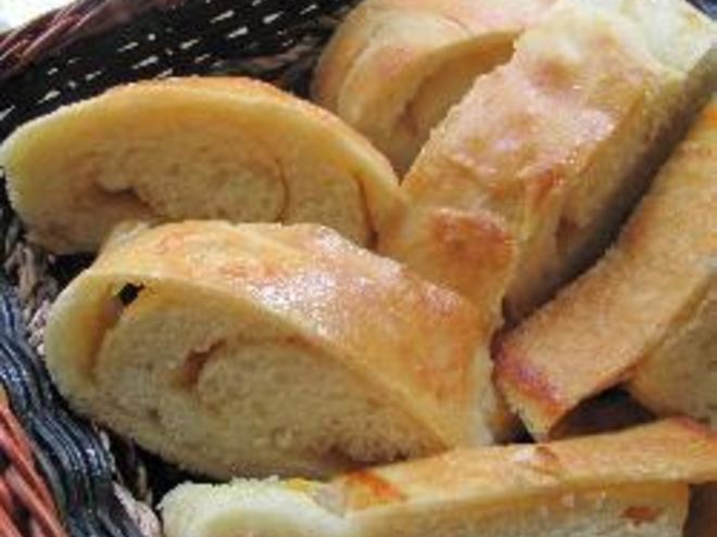 Рецепт рулета с вареньем из дрожжевого теста