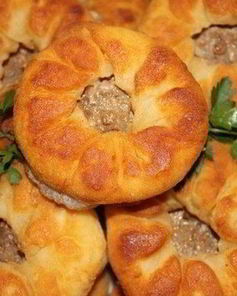 Пышные беляши с мясным фаршем по-домашнему