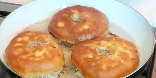 Сочные беляши с мясом на кефире