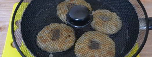 татарские беляши с мясом. Шаг 14