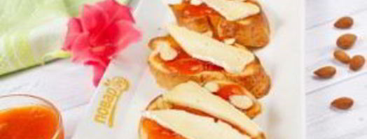 брускетта с абрикосом, миндалем и сыром. Шаг 5