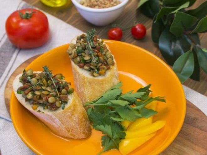 Рецепт брускетты с чечевицей