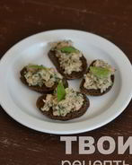 Брускетта с фасолью