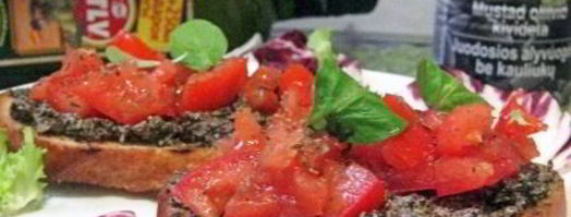 брускетта с кремом из маслин и помидорами. Шаг 11